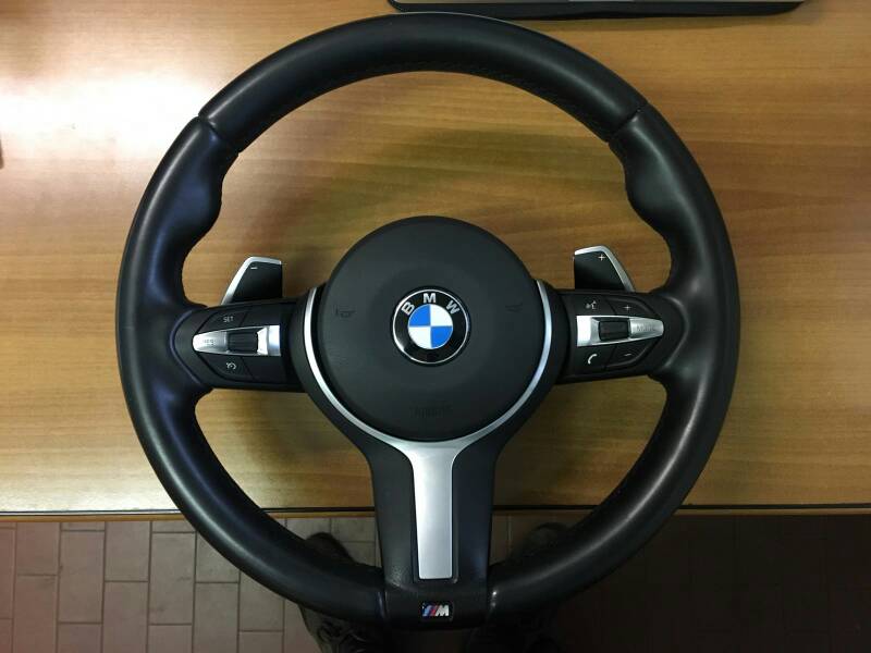 м руль на бмв f30