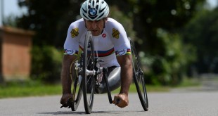 Alex Zanardi Triathlon Kona 2014