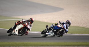 BMW SBK Italia Team Badovini Losail 2015 (4)