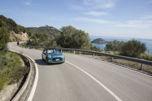 MINI Cabrio Stay Open