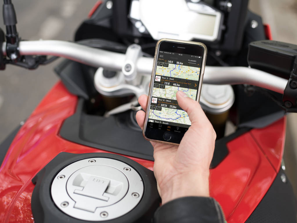 REVER BMW Motorrad Partner