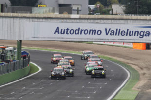 MINI Challenge 2016 - Vallelunga Gara 2