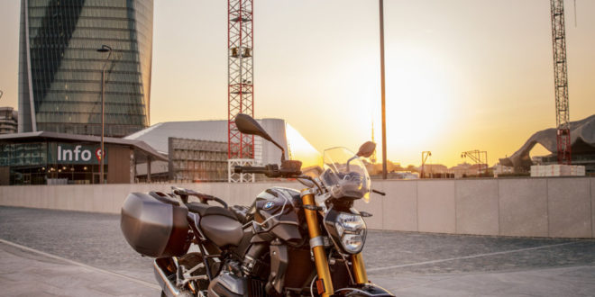 BMW R 1200 R Black Edition