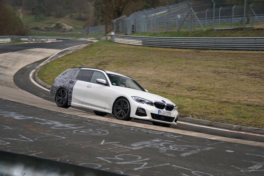 BMW Serie 3 Touring durante dei test al Nurburgring