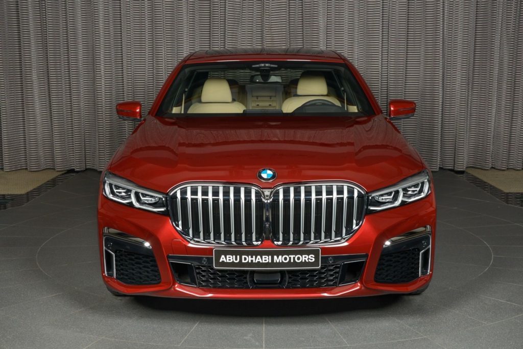 BMW 730Li con colore Aventurine Red II